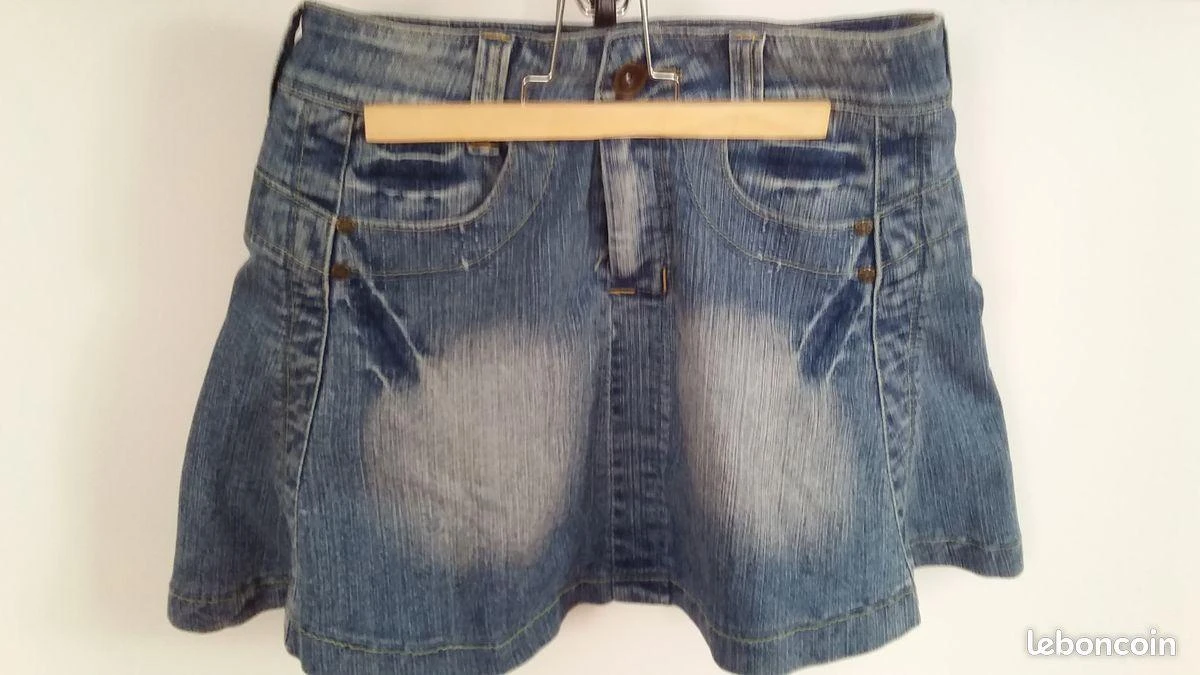 Trapezoid Denim Skirt – photo 4
